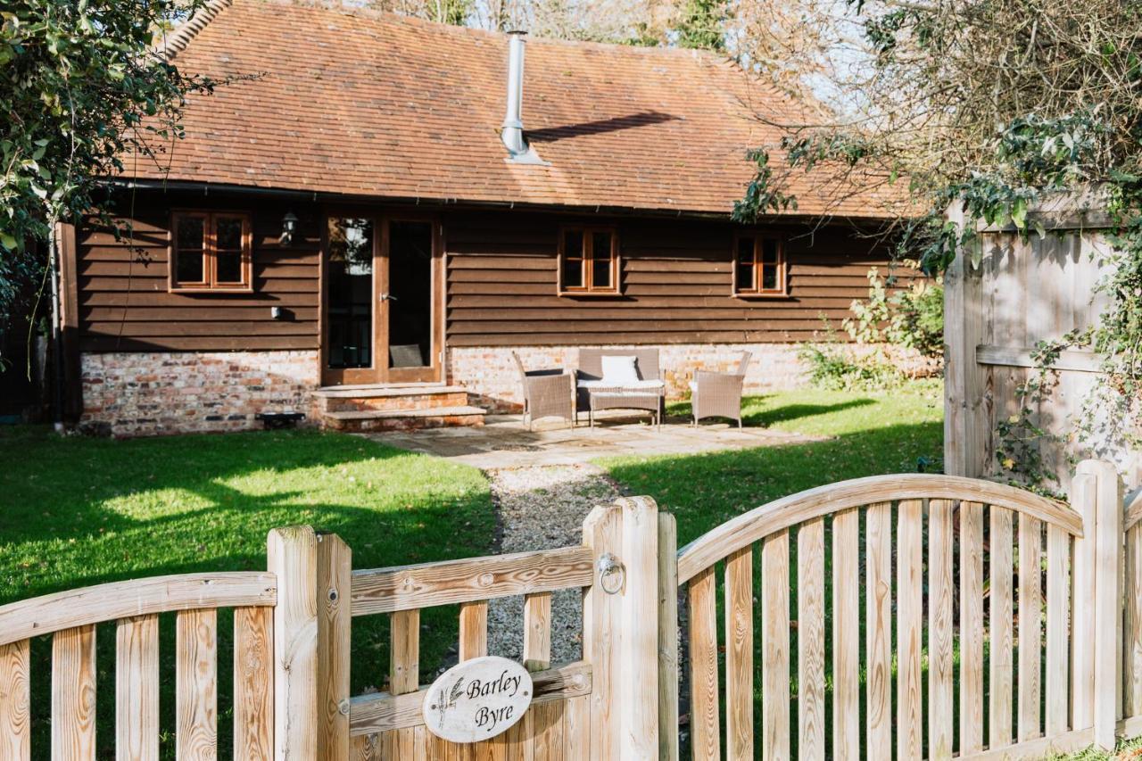 Charming Picturesque Cottage - Nr Tenterden & Rye, Pets Welcomed Rolvenden Exterior photo